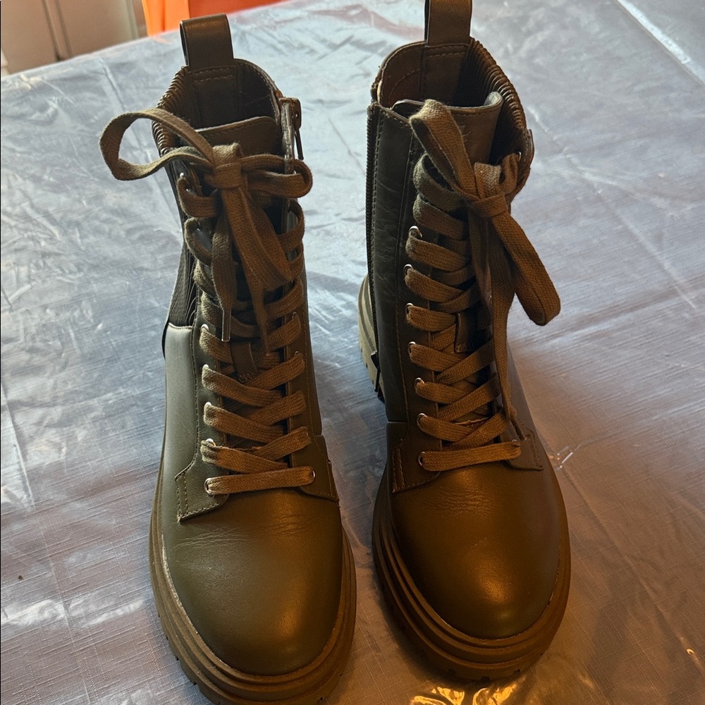 Chelsea & Violet Olive Green Lace-Up Boots